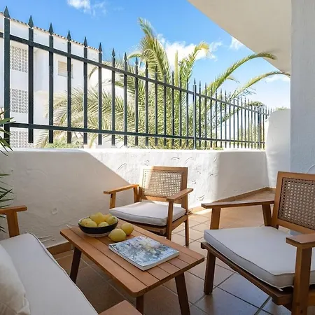 Golden Banus Delight Rdr519 * ماربيا